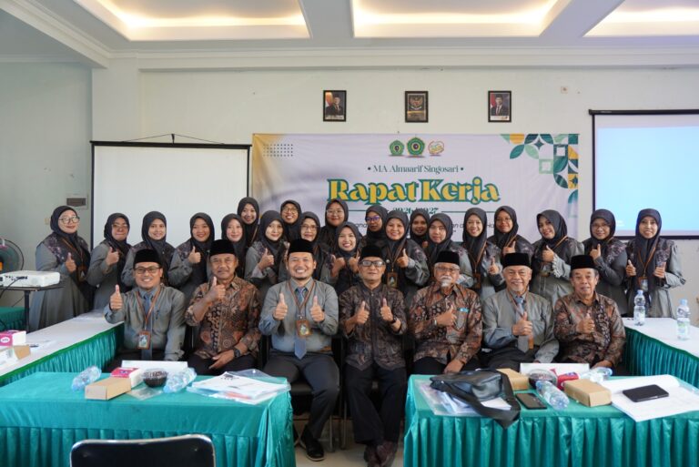 MA Almaarif Singosari Perkuat Karakter dan Digitalisasi Lewat Raker 2026/2027
